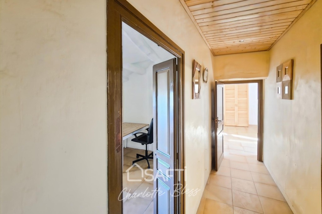 Casa con encanto histórico, el centro de Vilanova d’Espoia. - foto 17