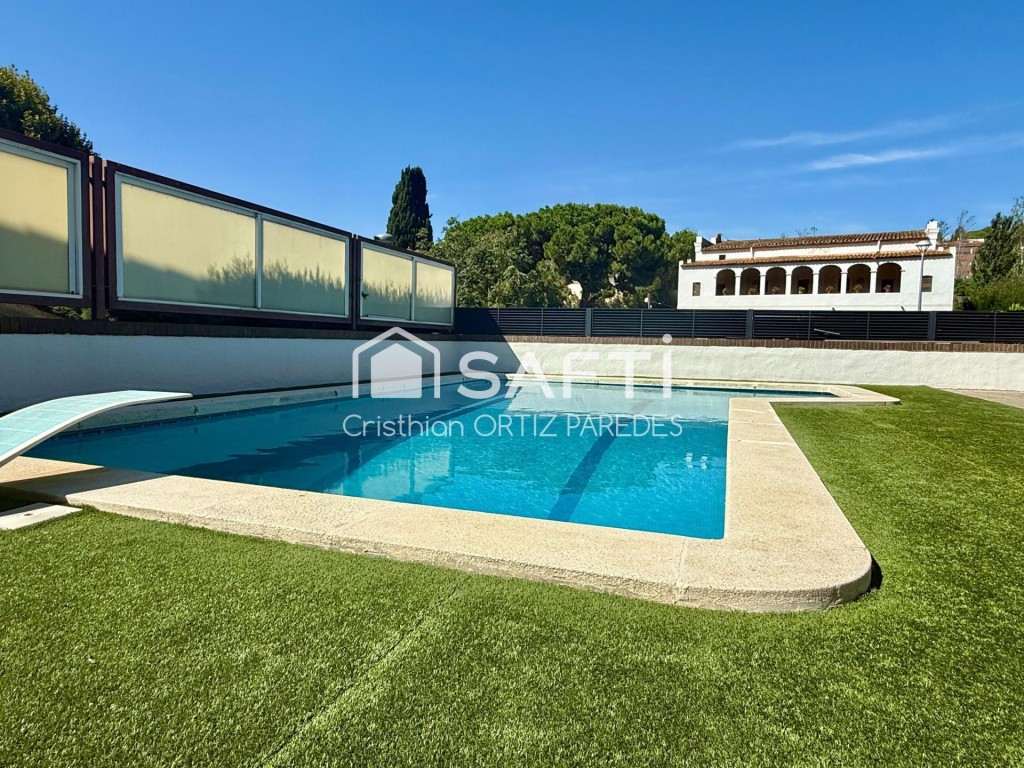 Chalet exclusivo en Tiana con piscina privada. - foto 12