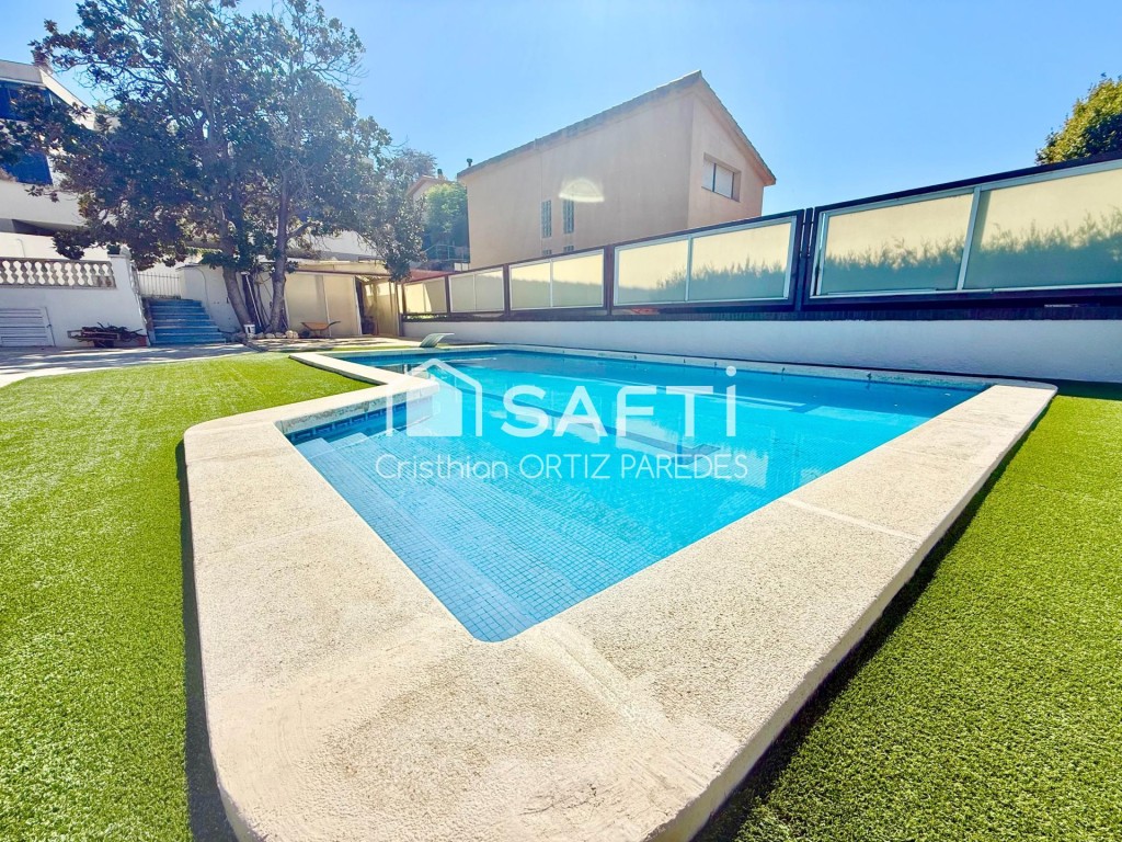 Chalet exclusivo en Tiana con piscina privada. - foto 15