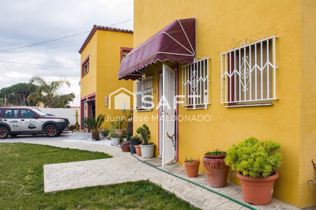 Vive el Mar: Tu Chalet Exclusivo en Benicarló ¡Donde el lujo - foto 4