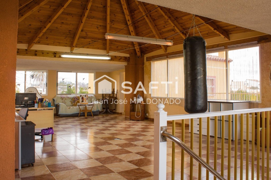 Vive el Mar: Tu Chalet Exclusivo en Benicarló ¡Donde el lujo - foto 30
