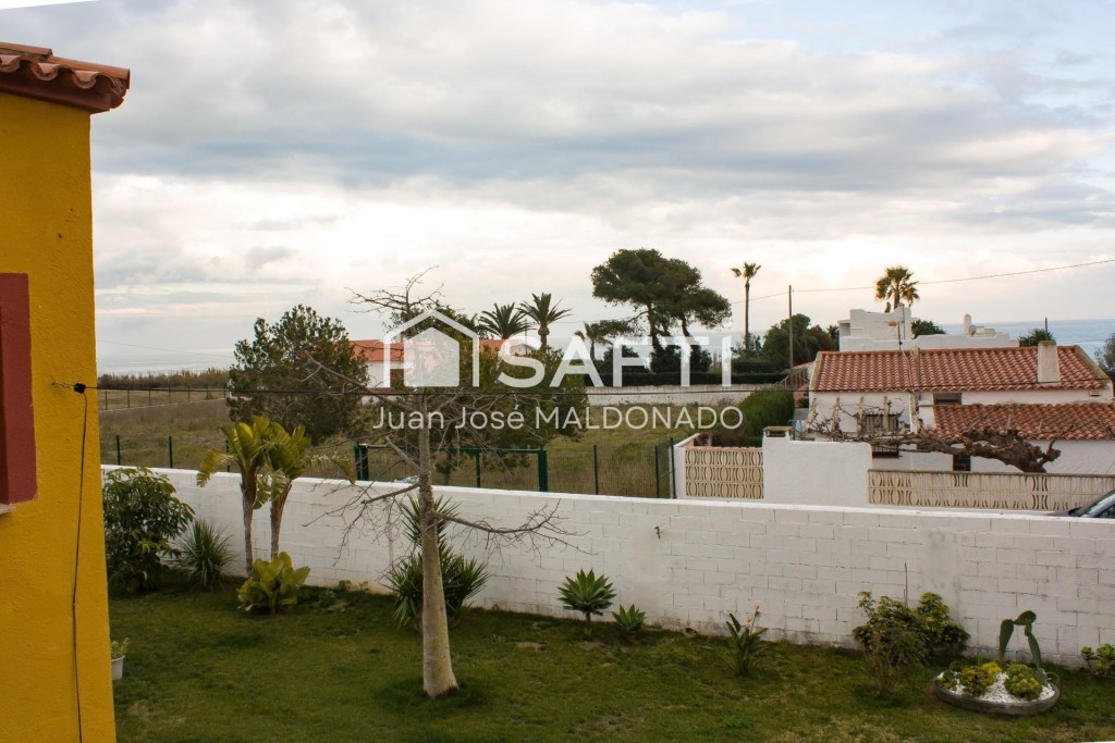 Vive el Mar: Tu Chalet Exclusivo en Benicarló ¡Donde el lujo - foto 13