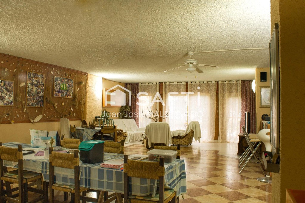 Vive el Mar: Tu Chalet Exclusivo en Benicarló ¡Donde el lujo - foto 17