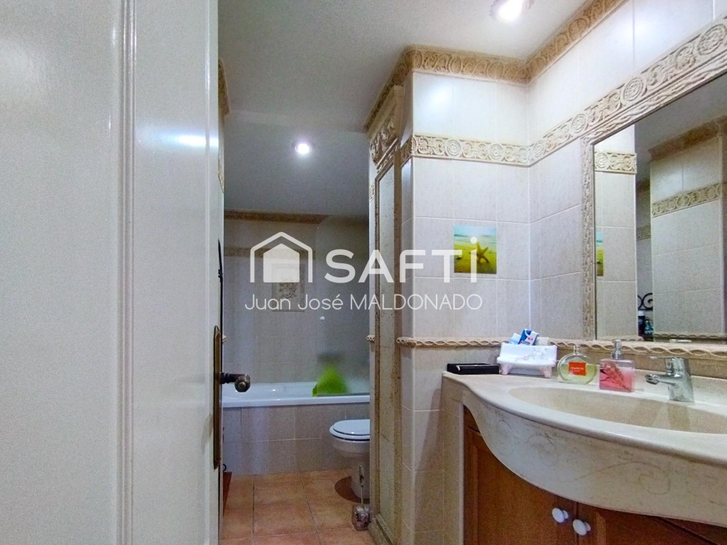 Ático dúplex exclusivo en Peñíscola: lujo, diseño y vistas p - foto 49