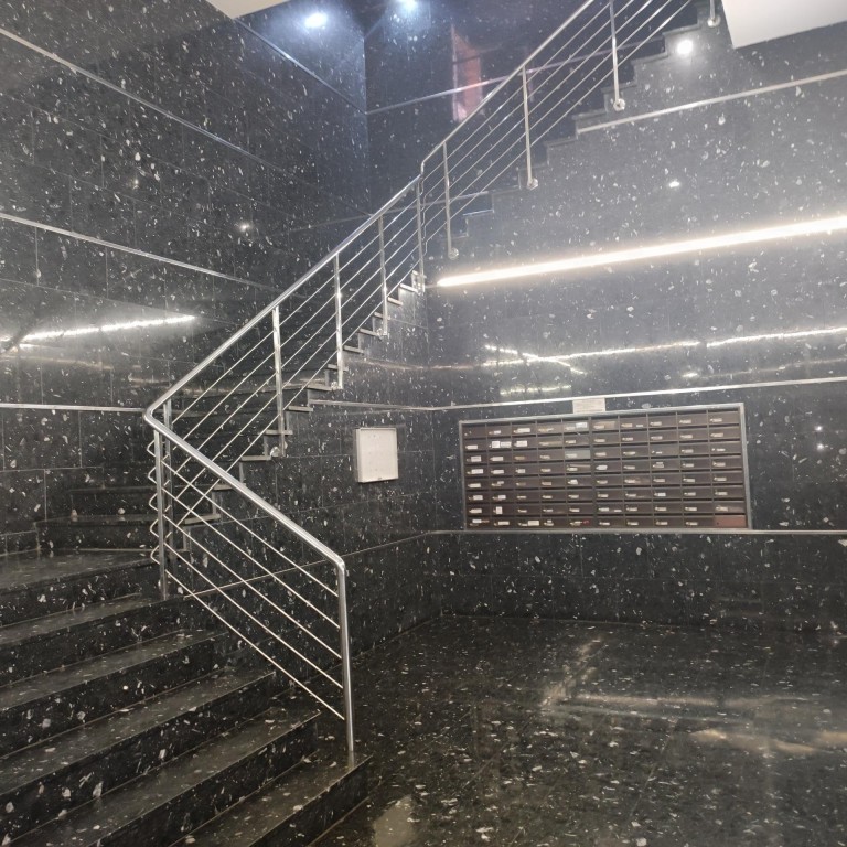 CÓMODO PISO CERCA DEL CENTRO Y OTROS LUGARES DE INTERÉS - foto 38