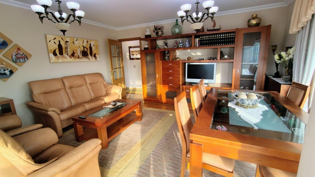 Exclusivo y espectacular piso de 4 habitaciones en una local - foto 42