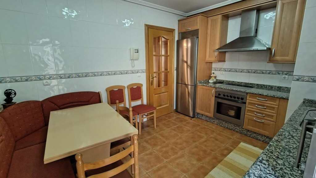 Exclusivo y espectacular piso de 4 habitaciones en una local - foto 102