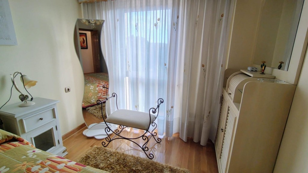 Exclusivo y espectacular piso de 4 habitaciones en una local - foto 79