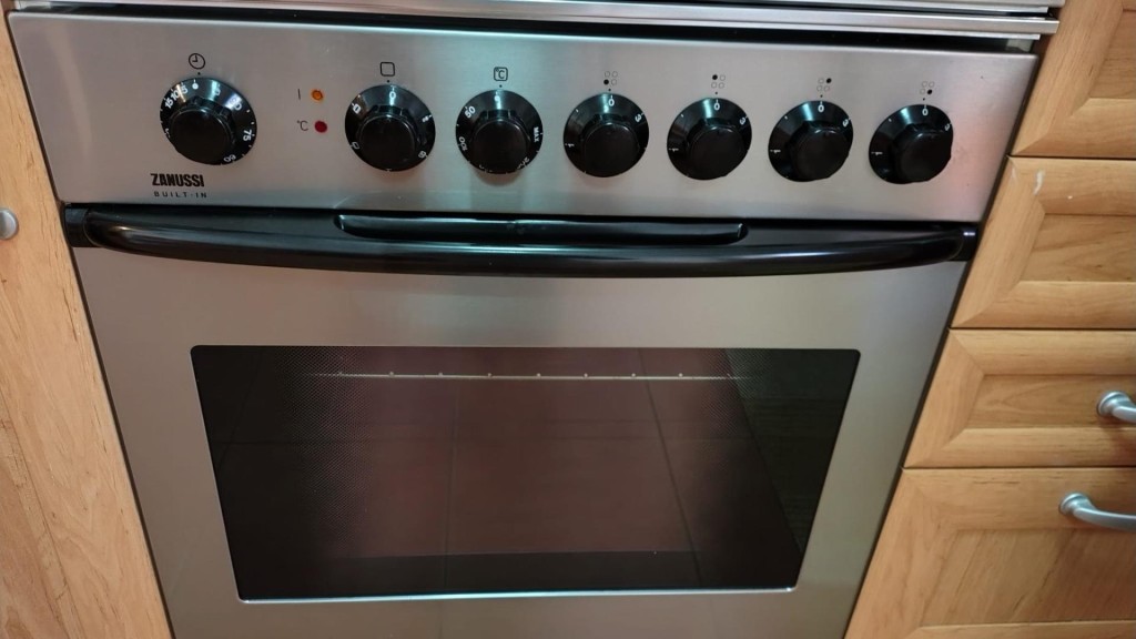 Exclusivo y espectacular piso de 4 habitaciones en una local - foto 97