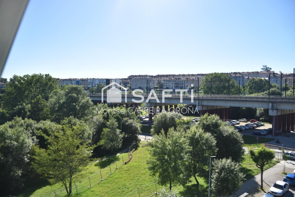 Exclusivo y espectacular piso de 4 habitaciones en una local - foto 27