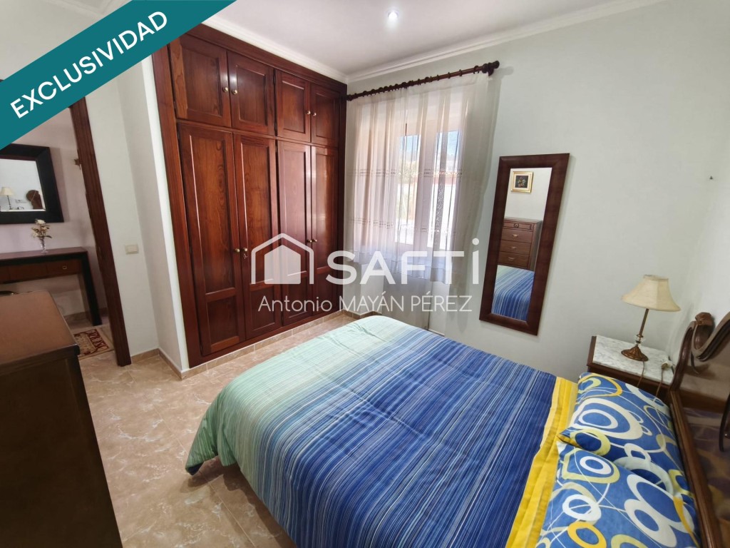 Casa en venta  Ribeira  32/50
