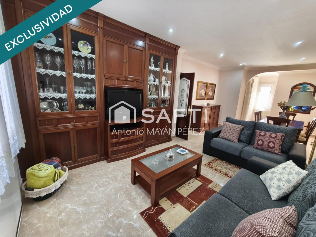 Casa en venta  Ribeira  10/50