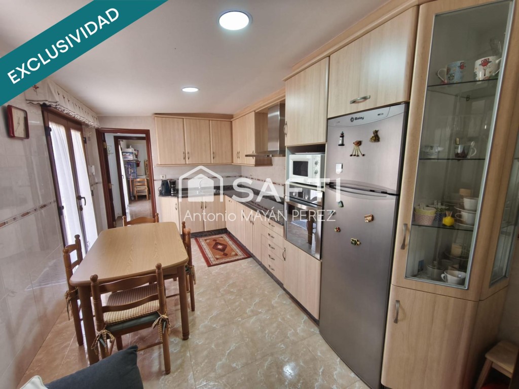 Casa en venta  Ribeira  18/50