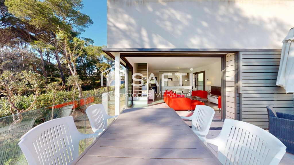 Estupenda casa contemporánia - foto 34