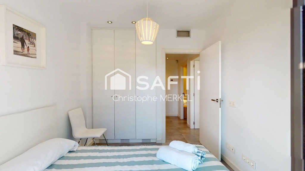 Estupenda casa contemporánia - foto 42