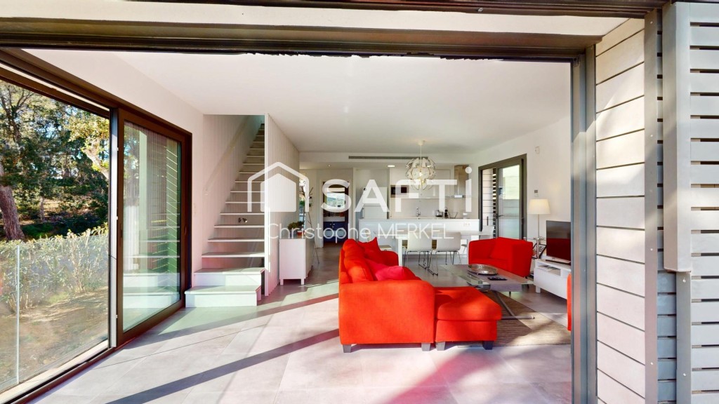 Estupenda casa contemporánia - foto 37