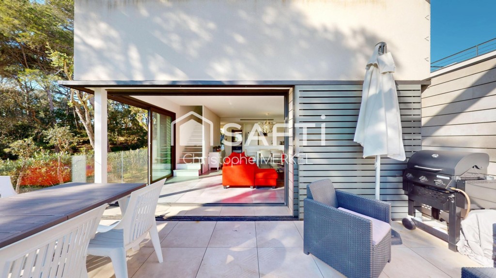 Estupenda casa contemporánia - foto 16