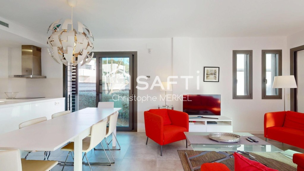 Estupenda casa contemporánia - foto 8