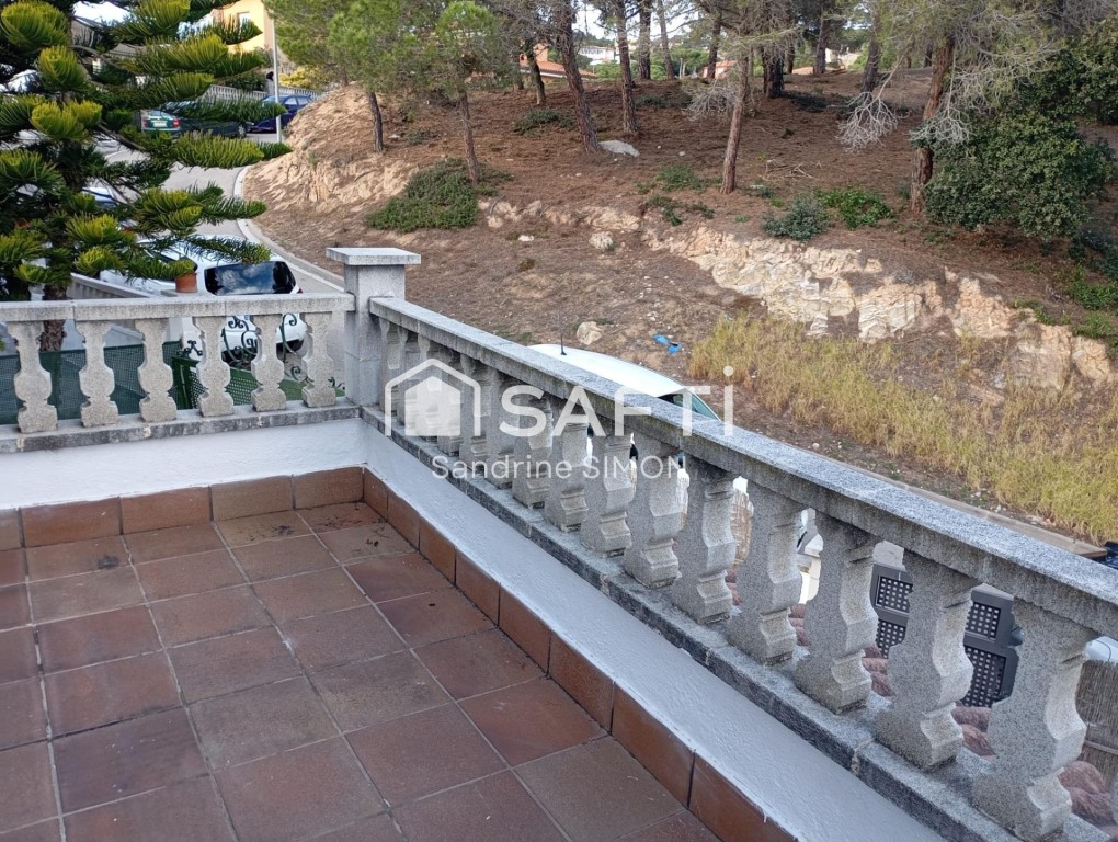 Casa con piscina y bonitas vistas despejadas y mar! - foto 13