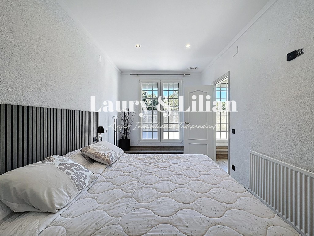 ¡Nuevo! Casa de 4 dormitorios, piscina, garaje, caseta de pi - foto 24