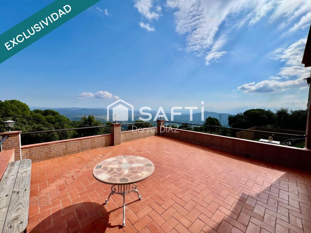 Casa con domótica, piscina y vistas a la costa brava - foto 11