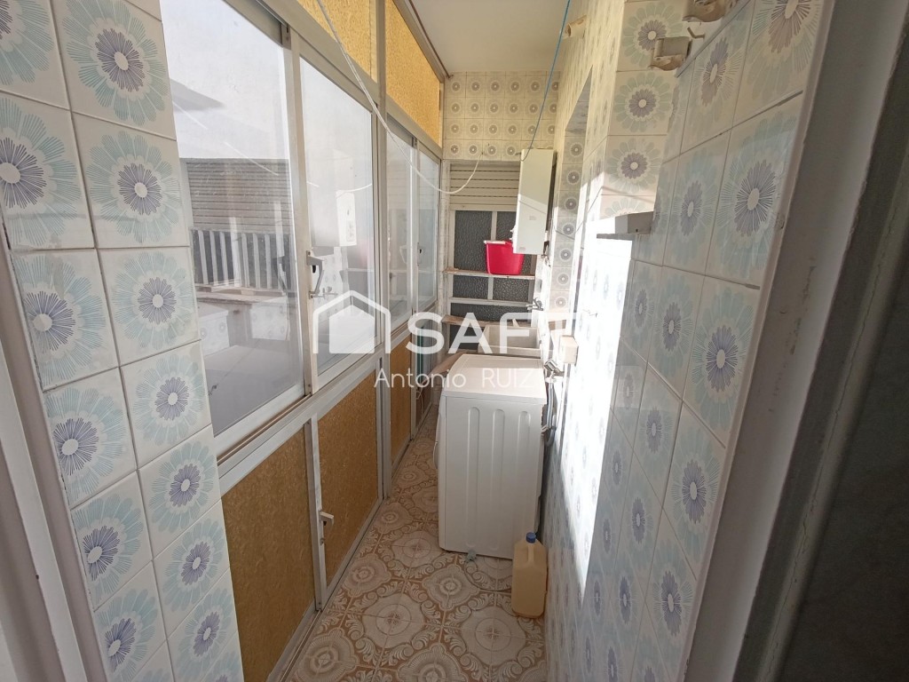 Piso de 105 m², zona Avd. Libertad. SIN COMISIÓN DE COMPRA. - foto 9