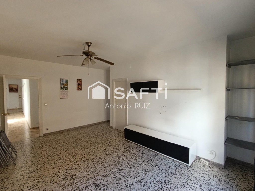 Piso de 105 m², zona Avd. Libertad. SIN COMISIÓN DE COMPRA. - foto 3