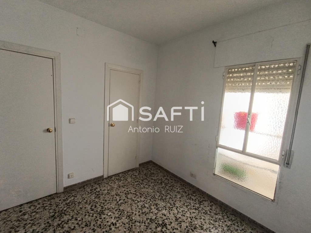 Piso de 105 m², zona Avd. Libertad. SIN COMISIÓN DE COMPRA. - foto 23