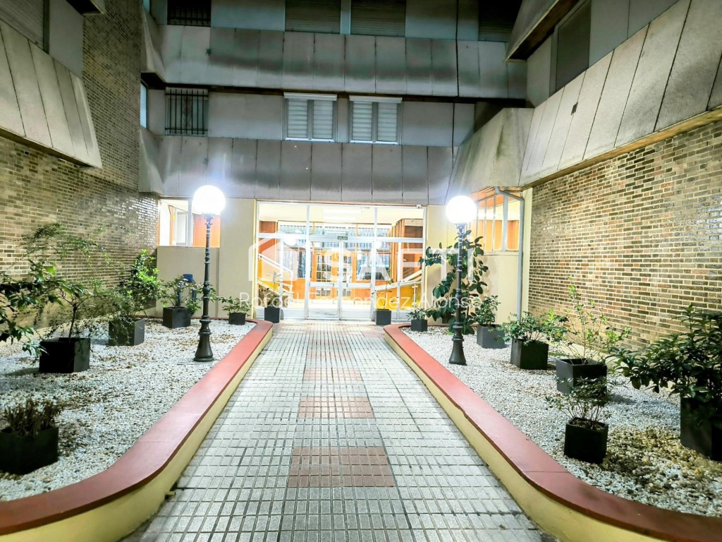 FANTÁSTICO PISO LUMINOSO EN BUEN ESTADO. ZONA PASEO SALAMANC - foto 28