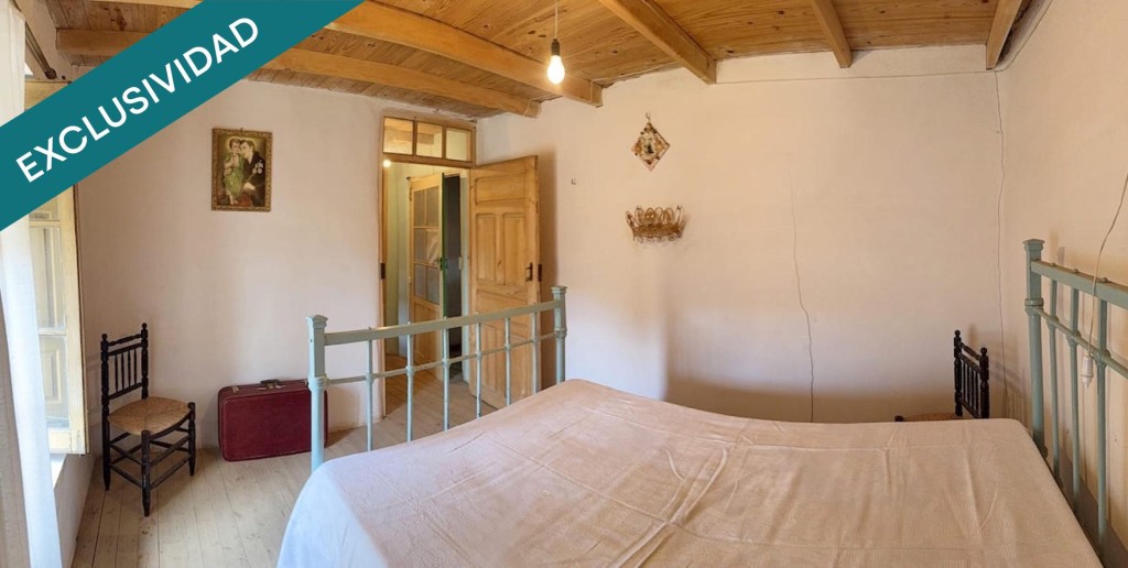 CASA RURAL TRADICIONAL CON PATIO, PORTALÓN Y PAJAR en Relieg - foto 14