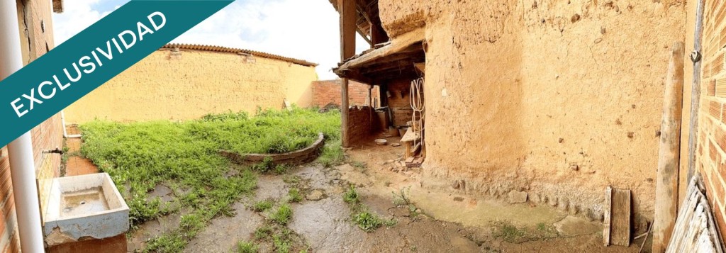 CASA RURAL TRADICIONAL CON PATIO, PORTALÓN Y PAJAR en Relieg - foto 42