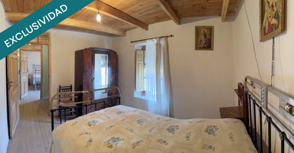 CASA RURAL TRADICIONAL CON PATIO, PORTALÓN Y PAJAR en Relieg - foto 17