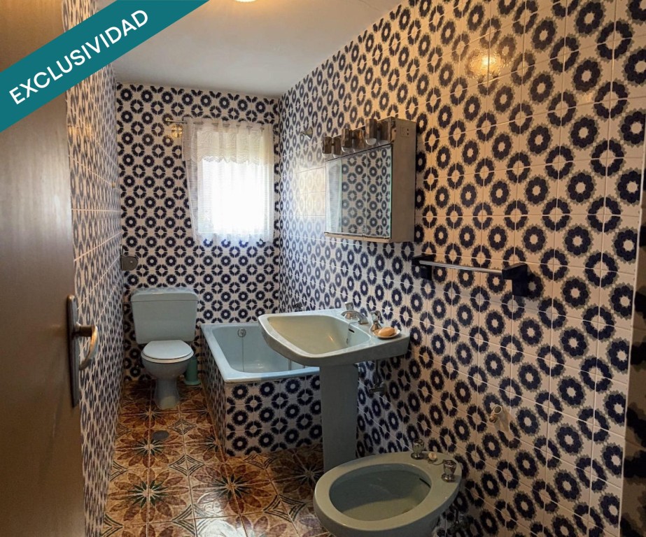 CASA RURAL TRADICIONAL CON PATIO, PORTALÓN Y PAJAR en Relieg - foto 9