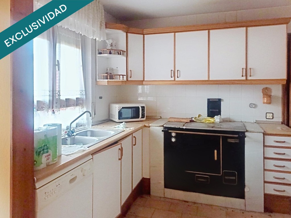 Piso Amueblado de 3 habitaciones con Garaje y Trastero en Sa - foto 6