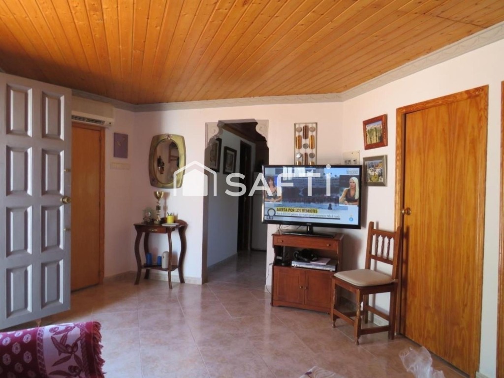 ¡Oportunidad única! oferta finca rústica con vivienda y pisc - foto 39