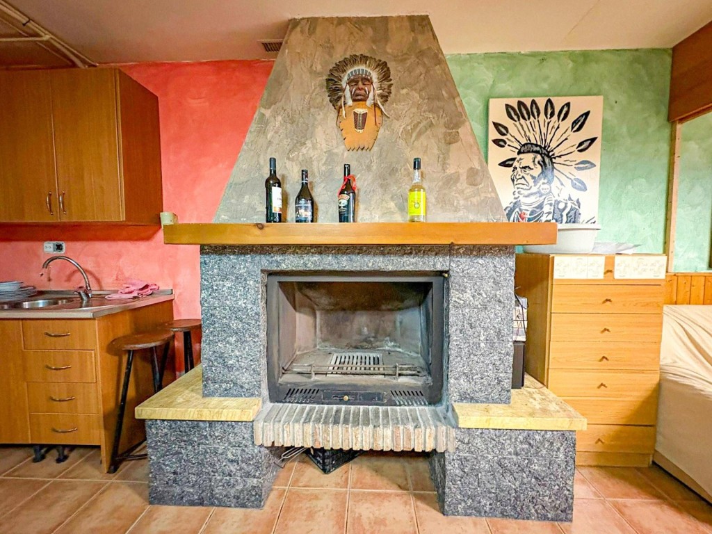 Amplio dúplex con patio, garaje y todas las comodidades. - foto 35