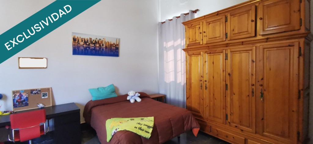 ENCANTADORA  Y AMPLIA CASA EN PLENO CENTRO DE TEROR - foto 10