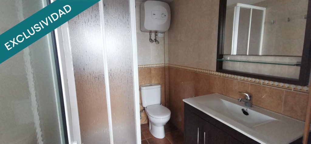 ENCANTADORA  Y AMPLIA CASA EN PLENO CENTRO DE TEROR - foto 39