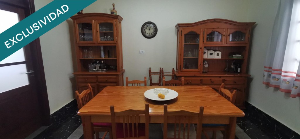 ENCANTADORA  Y AMPLIA CASA EN PLENO CENTRO DE TEROR - foto 33