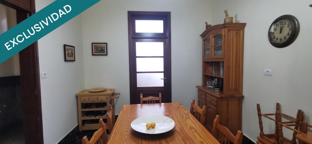 ENCANTADORA  Y AMPLIA CASA EN PLENO CENTRO DE TEROR - foto 32