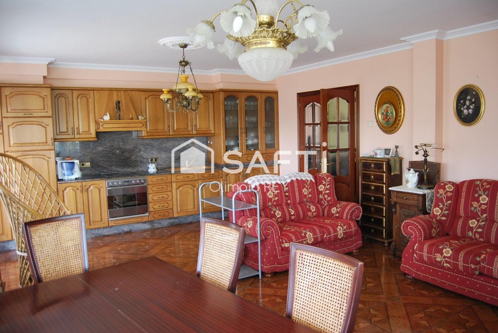 Exclusivo Chalet de 512 m²,  a 5 Minutos del Centro - foto 4