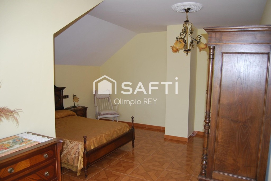 Exclusivo Chalet de 512 m²,  a 5 Minutos del Centro - foto 26