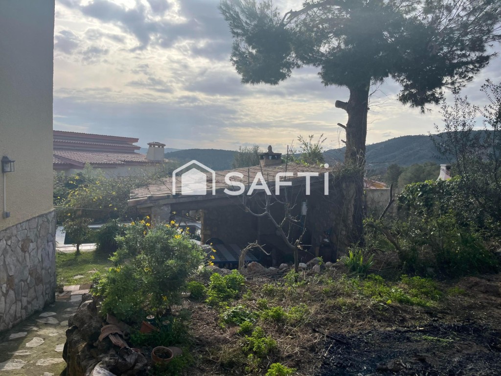 Encantadora Finca Rústica con Vistas Panorámicas. - foto 31