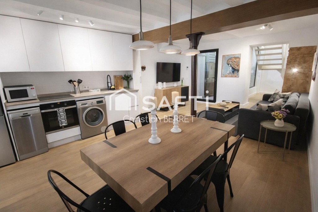 ENCANTADOR DÚPLEX REFORMADO EN PLENO CENTRO - foto 5