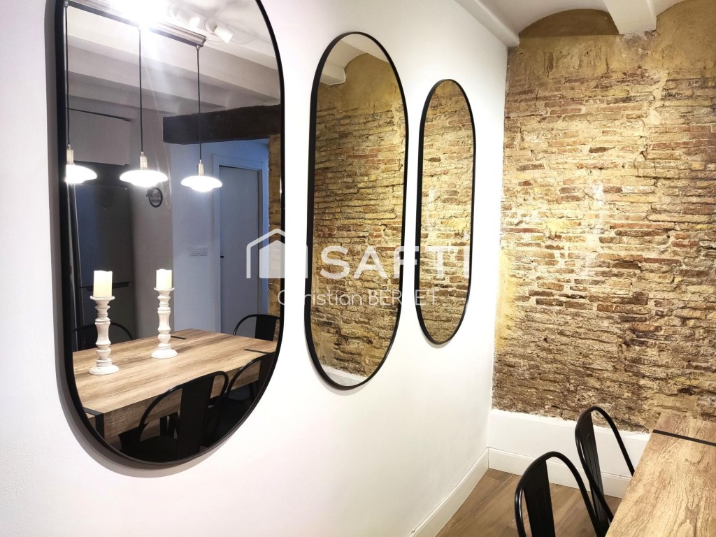 ENCANTADOR DÚPLEX REFORMADO EN PLENO CENTRO - foto 37