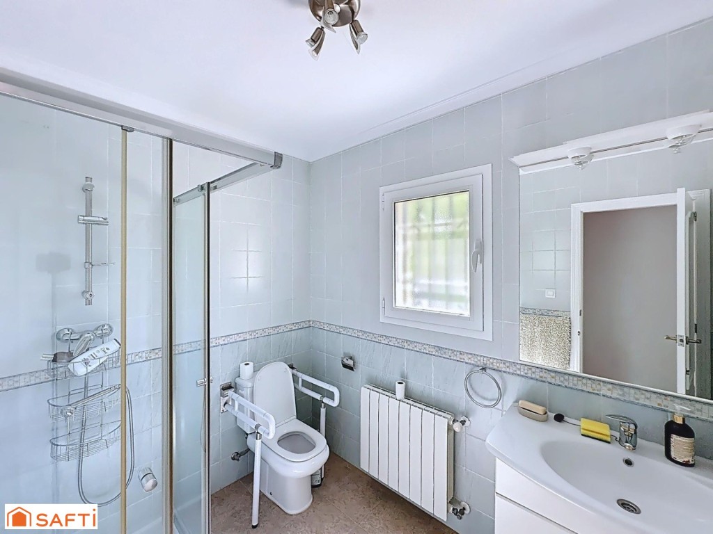 Casa luminosa con piscina en Sagra - foto 21