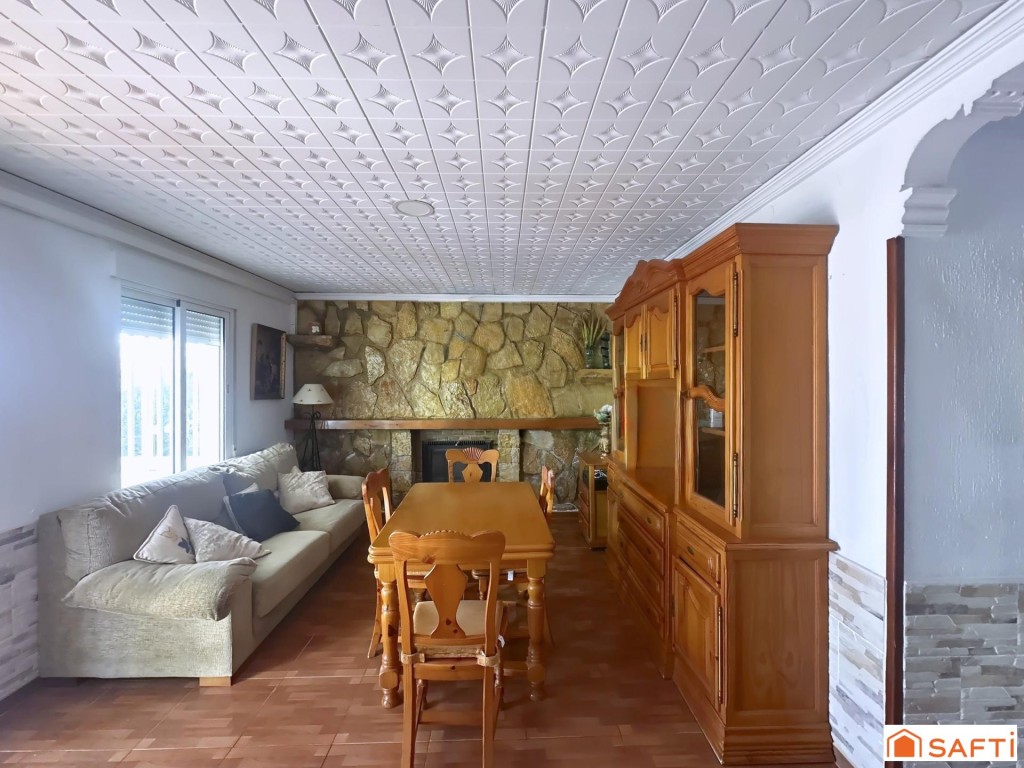 VILLA INDEPENDIENTE CON PISCINA A 500 M DE LA PLAYA – OLIVA - foto 6