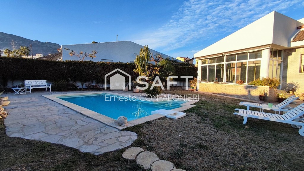 MAGNIFICO CHALET EN ALCANAR PLAYA DE 400m2, (NEGOCIABLE CON  - foto 3