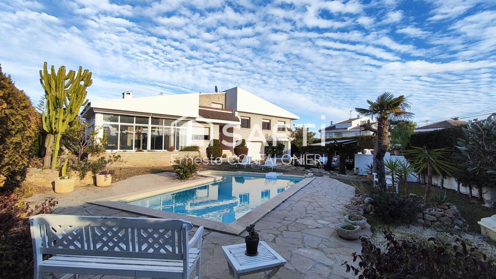 MAGNIFICO CHALET EN ALCANAR PLAYA DE 400m2, (NEGOCIABLE CON  - foto 4