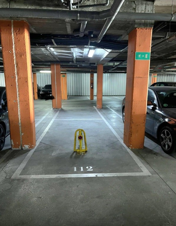 Plaza de garaje en Gabriel Garcia Marquez en Collado Villalba